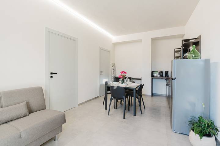 Entire apartment, Apartment 'Vento E Salsedine Grecale' with Private Garden, Wi-Fi and Air Conditioning in Marsala, Trapani Province