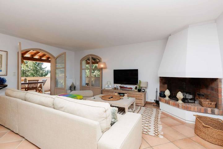 Appartement de vacances entier, Une parenthèse "campagne chic" dans la nature in Biot, Côte méditerranéenne (France)