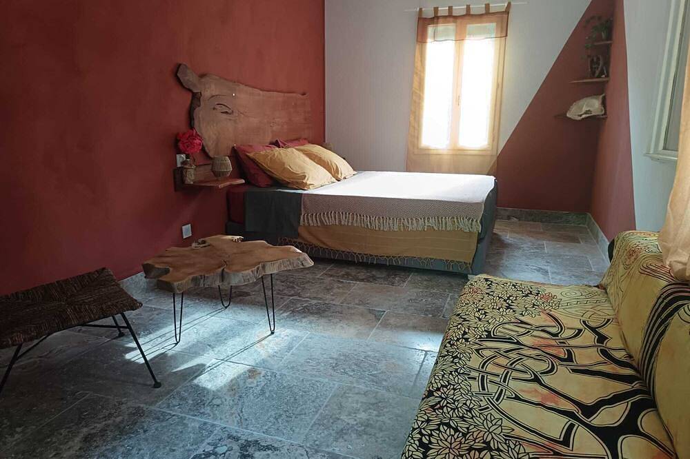 \"Comfort-Nature-Walks\" Bed and Breakfast in Saint-Jean-du-Bruel, Parc naturel régional des Grands Causses