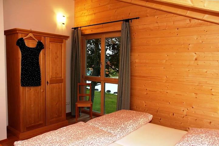 Ferienwohnung für 6 Personen, mit Terrasse und Garten in Traunreut - 3