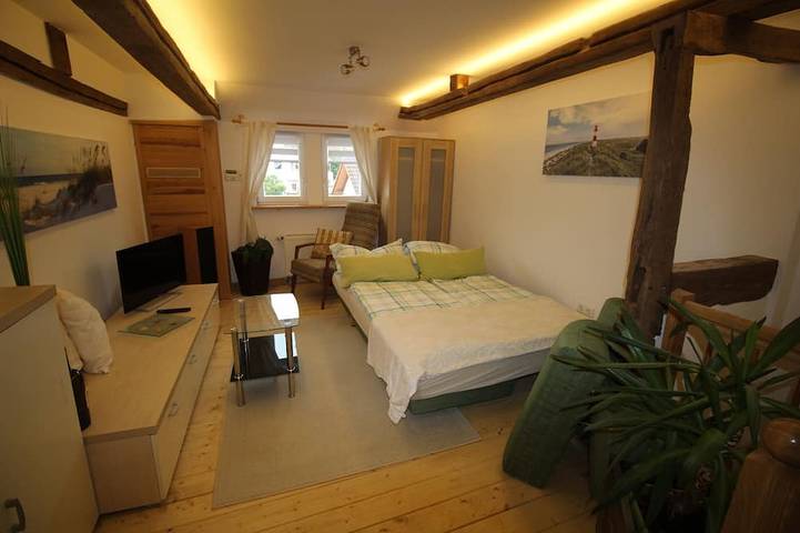 Ferienhaus für 3 Personen, mit Terrasse und Garten in Limburg - 2