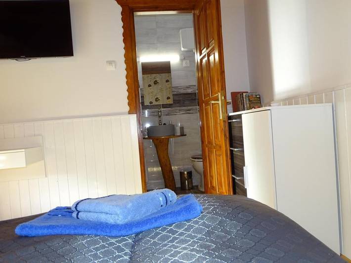 Gîte pour 2 personnes, avec Terrasse et Jardin dans Szentgotthard - 3