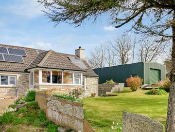 Gîte pour 2 personnes, avec jardin dans Écosse