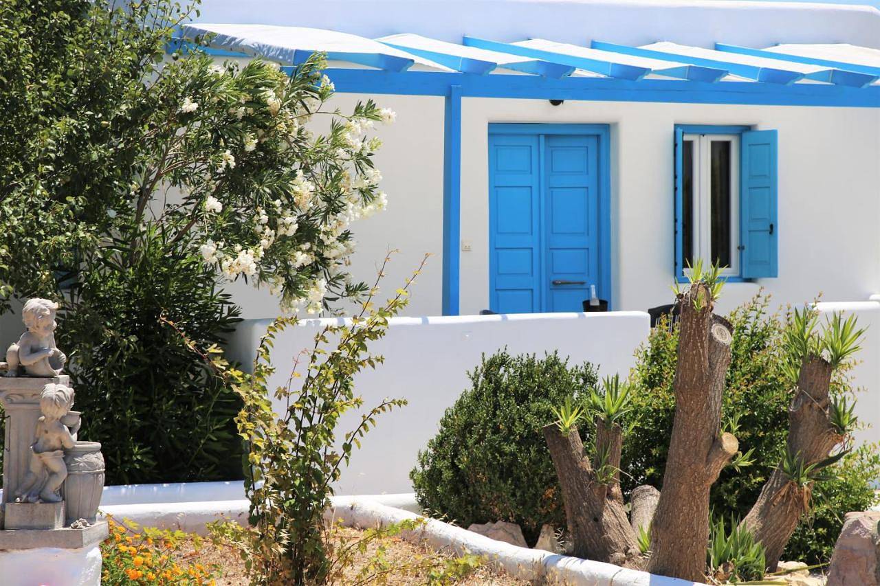Studio in Milos