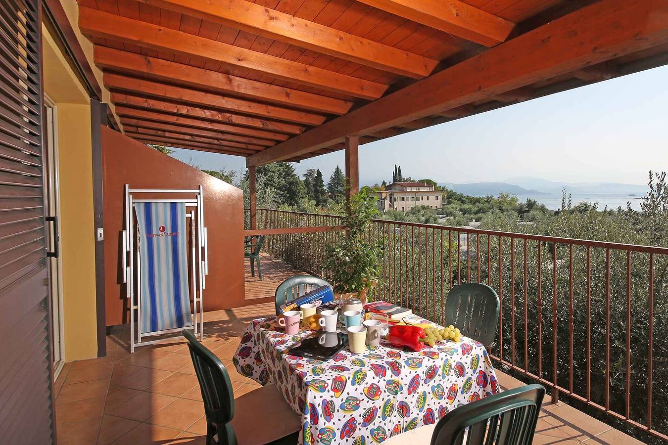 Appartamento intero, Appartamento per vacanze con piscina all'aperto sul Lago di Garda  in Manerba del Garda, Prealpi Gardesane