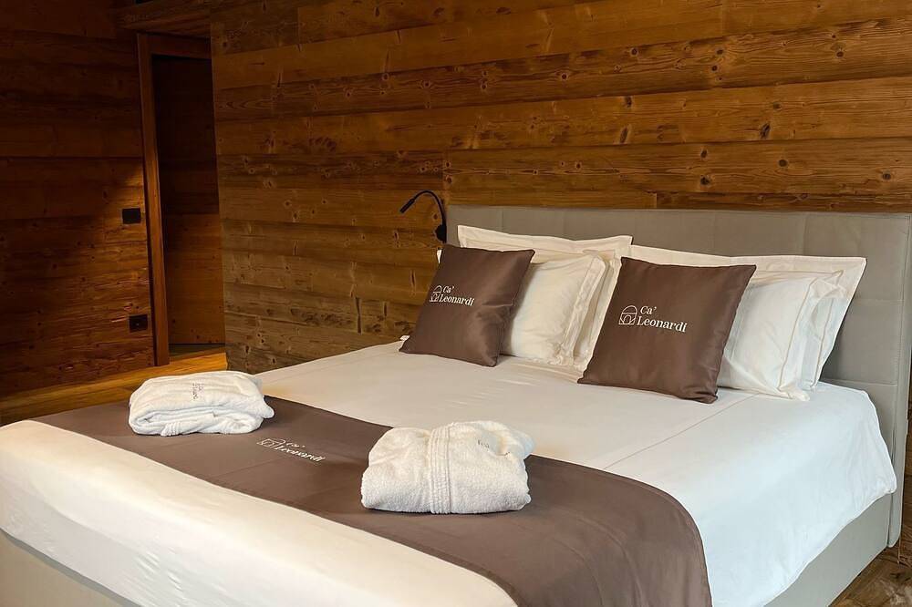 Rustic and alpine-style apartments in Ledro Valley in Tiarno di Sotto, Ledro