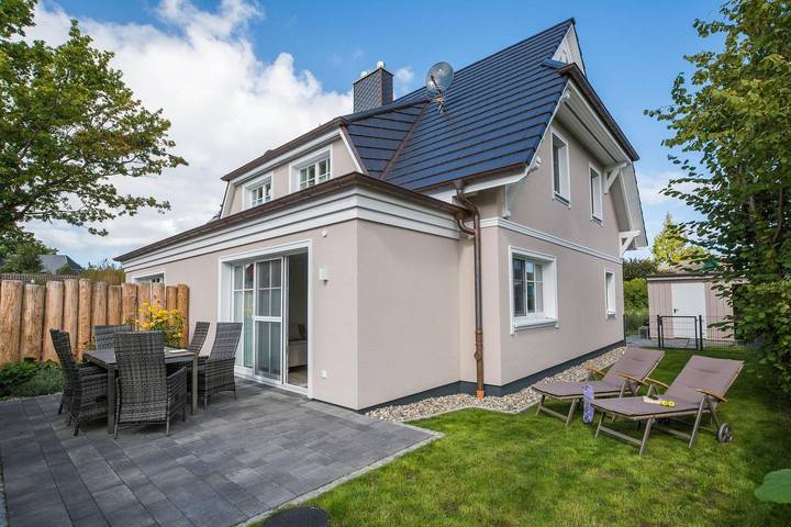 Ferienhaus für 6 Personen, mit Terrasse und Garten sowie Sauna in Zingst, Fischland - Darß - Zingst