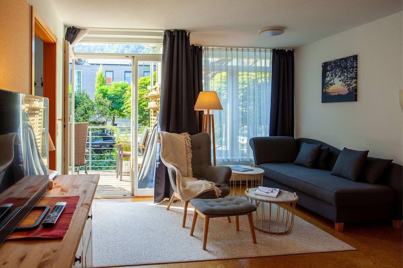 Ganze Wohnung, Ferienwohnung Sinfonie – Urlaub im Takt des Bodensees
- ganz neu im Angebot- in Bodman-Ludwigshafen, Obersee (Bodensee)
