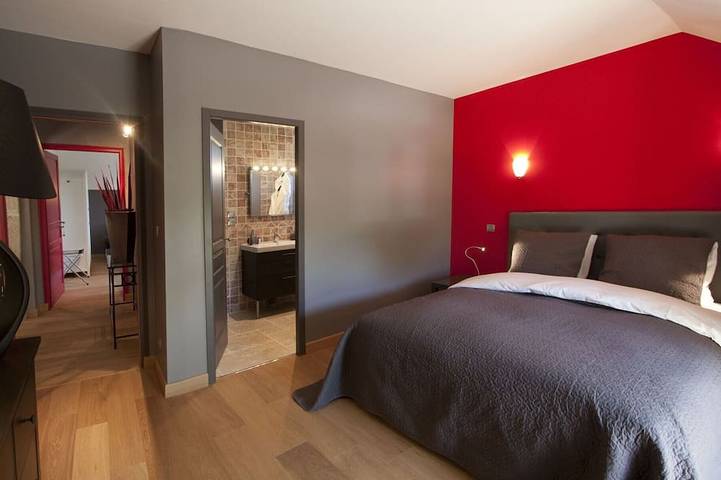 Gîte pour 14 personnes, avec jacuzzi et jardin, animaux acceptés à Argilly - 2