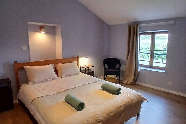 Location de vacances pour 8 personnes, animaux acceptés à Montboyer - 2