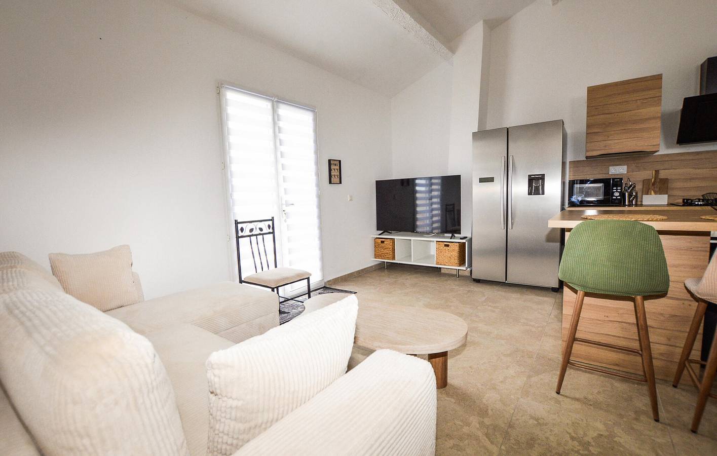 Appartement de vacances entier, Charmant appartement avec terrasse, parking et Wi-Fi à Aléria in Aléria, Arrondissement de Corte