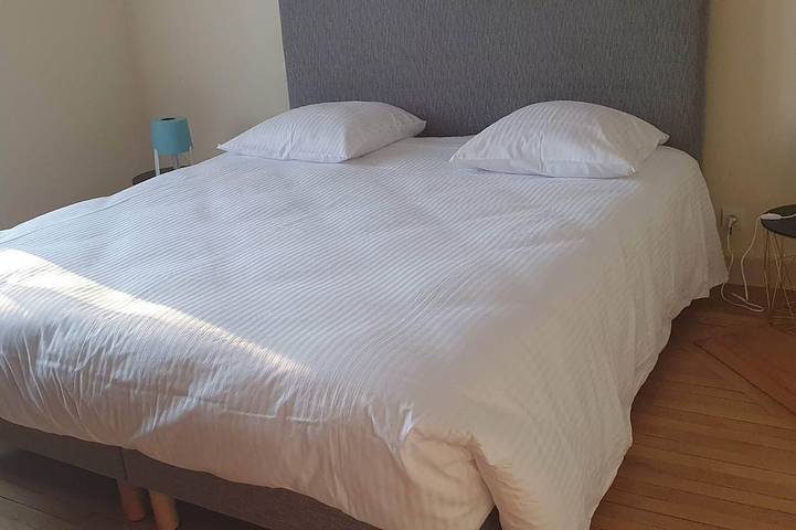 Appartement entier, 2e Etage Bel appartement T3 Proche centre ville in Bourges, Région de Bourges