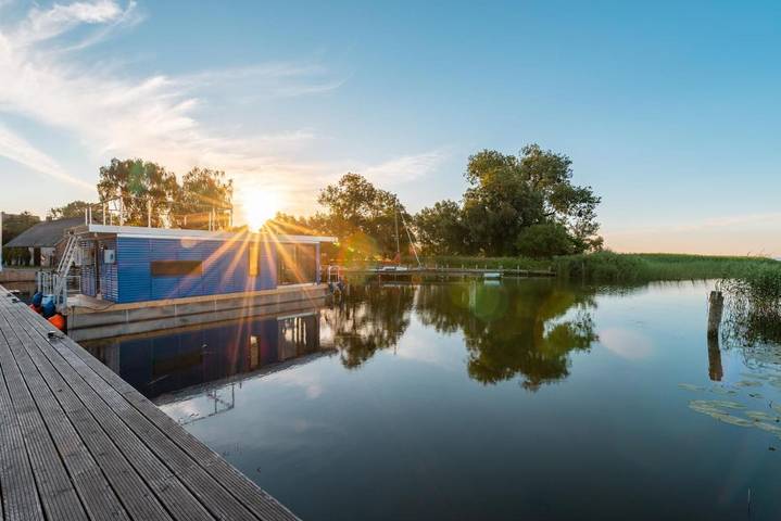 Boot für 5 Personen, mit Terrasse und Garten sowie Ausblick und Seeblick auf Usedom