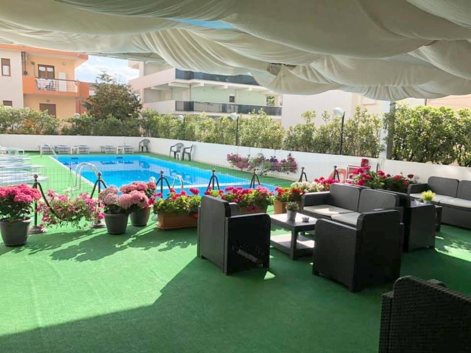 Hotel City in Lido Giulietta, Montesilvano