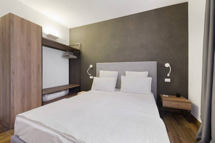 Ferienwohnung für 2 Personen, mit Garten und Whirlpool in Moniga del Garda - 2