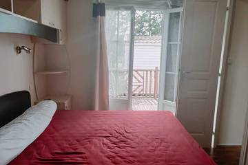 Camping pour 4 Personnes dans Gassin, Région de Draguignan, Photo 3