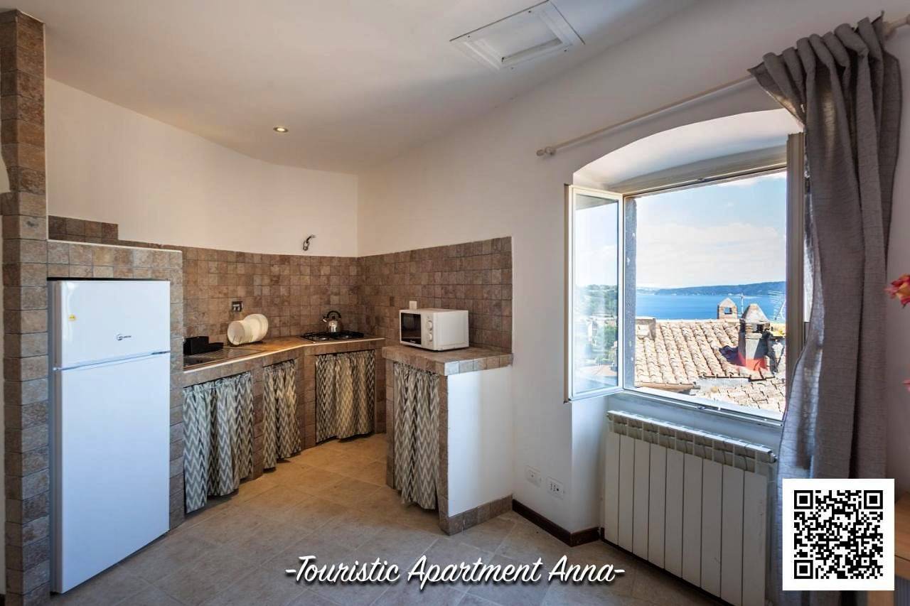 Appartamento intero, Penthouse Apartment in Bracciano, Lago di Bracciano