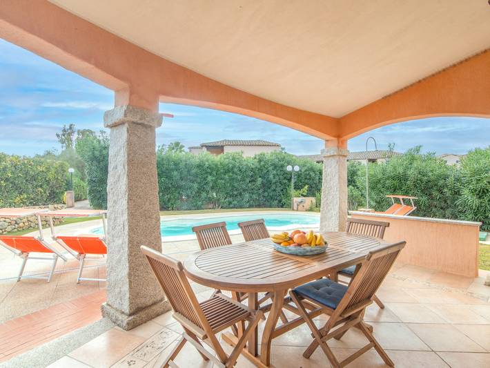 Location de vacances pour 8 personnes, avec terrasse et jardin à Muravera - 2