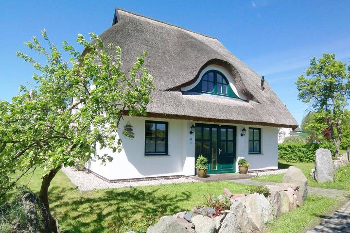 Ferienhaus für 6 Personen, mit Terrasse und Sauna in Putbus