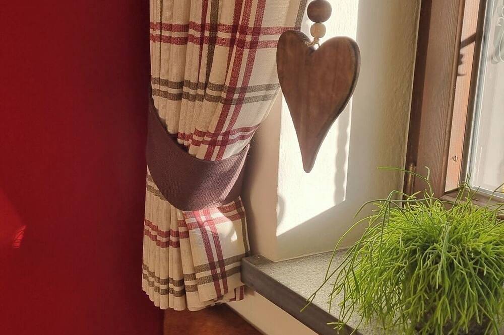 Quiet vacation apartment with terrace and garden - wellness use included., foto 10