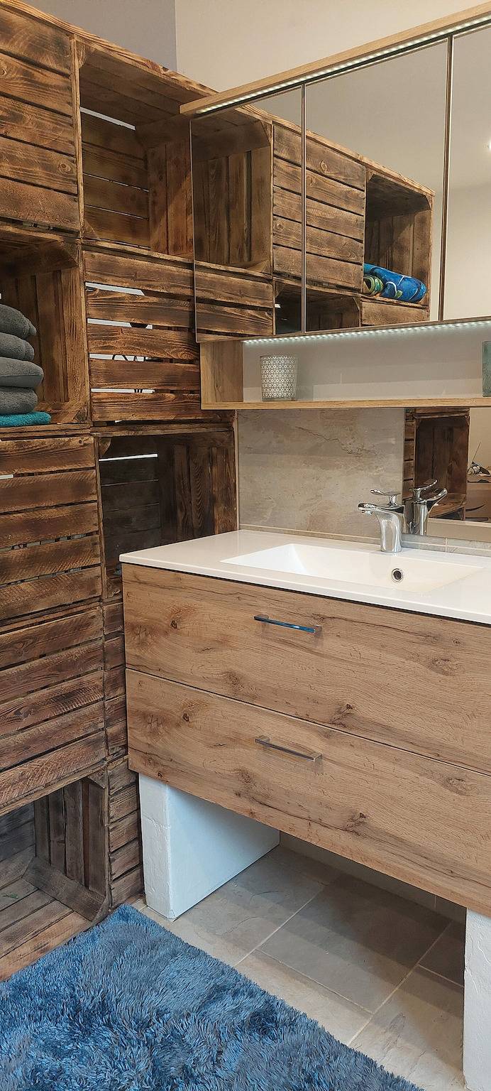 Ganze Wohnung, Apartment 'In ruhiger Lage nahe Faakersee' mit privatem Garten, Balkon und Wlan in Karawanken und Bachergebirge, Sankt Jakob im Rosental