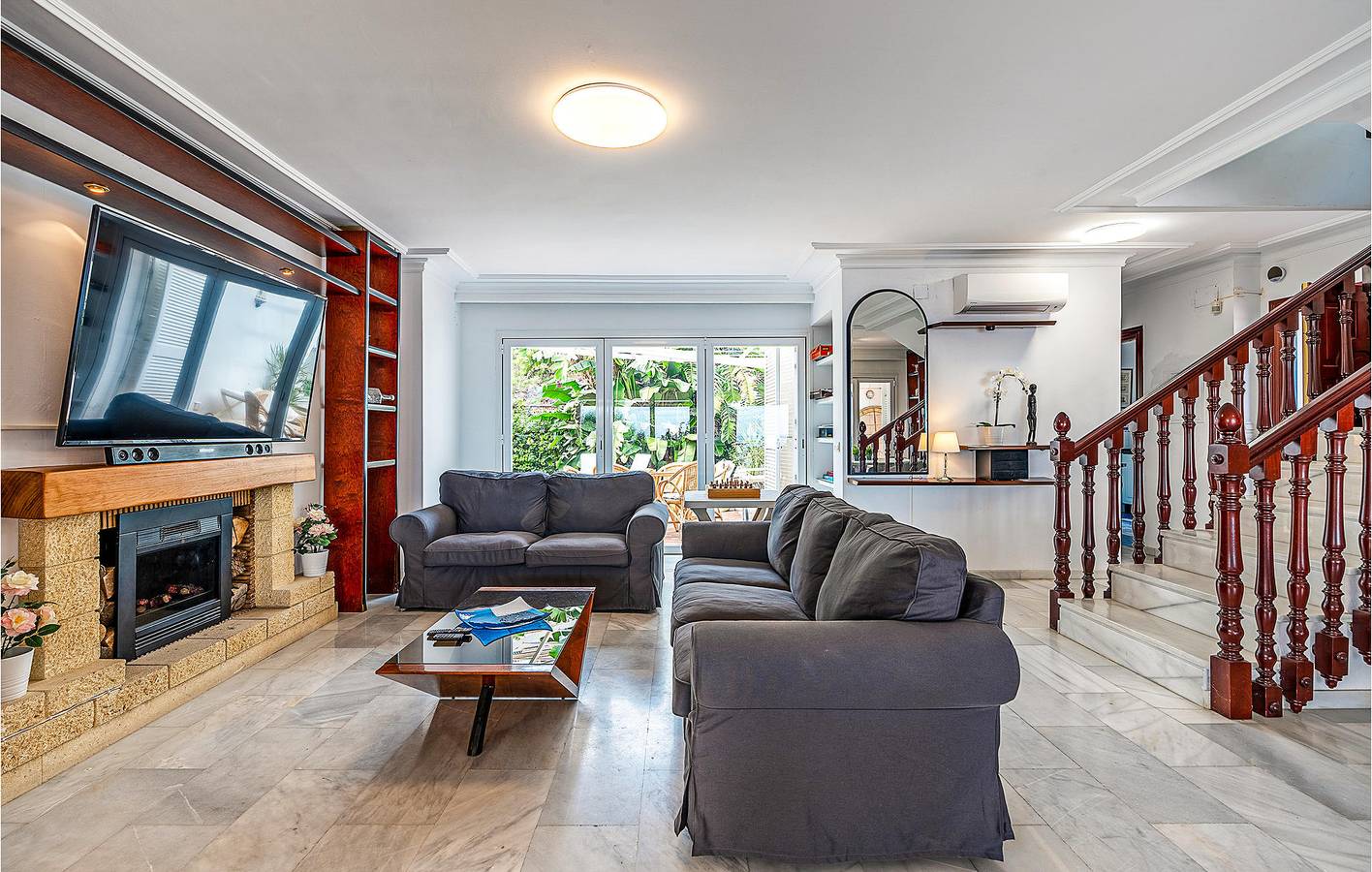 Apartment mit Meerblick, Pool und Parkplatz in La Herradura, Almuñecar