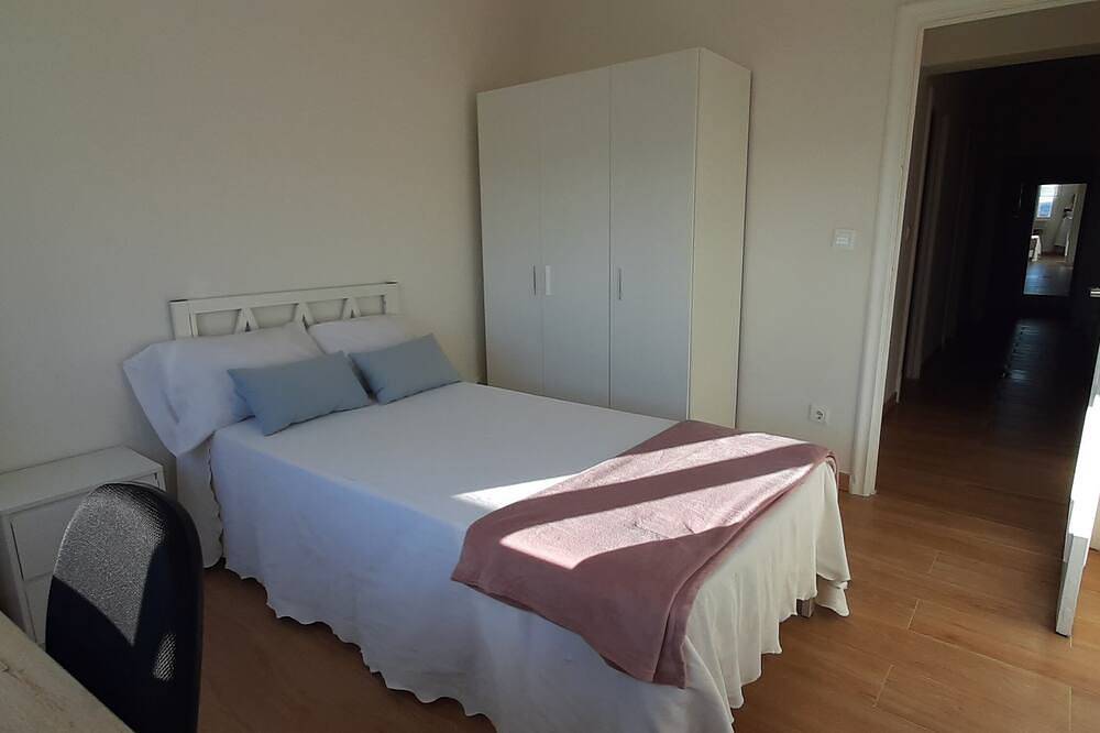 Ganze Wohnung, Views to Cies in Vigo Apartment 15 minutes from downtown in a quiet area. in Vigo, Rías Baixas
