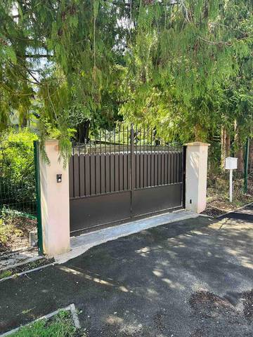 Cottage pour 7 personnes, avec vue et jardin dans Courthiézy