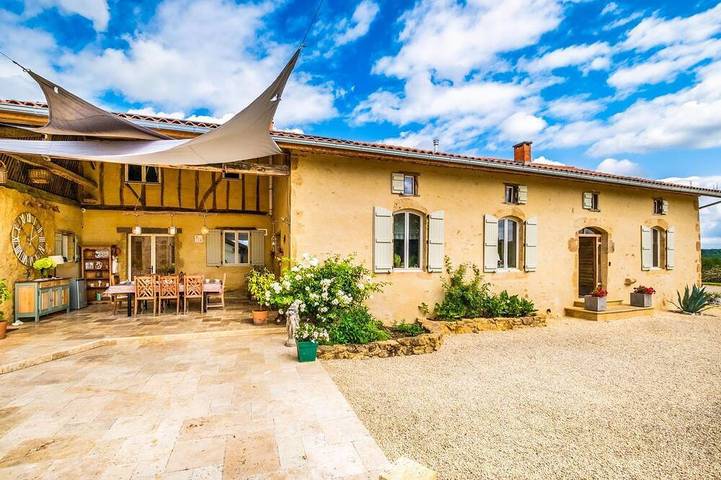 Villa pour 8 personnes, avec jardin dans le Gers