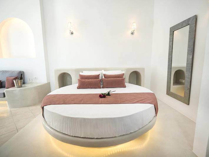 Villa pour 2 personnes, avec terrasse et jardin dans Firostefani - 2