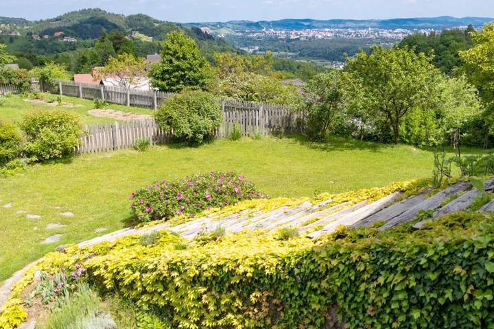 Location de vacances pour 25 personnes, avec vue ainsi que jardin et sauna à Maribor - 2