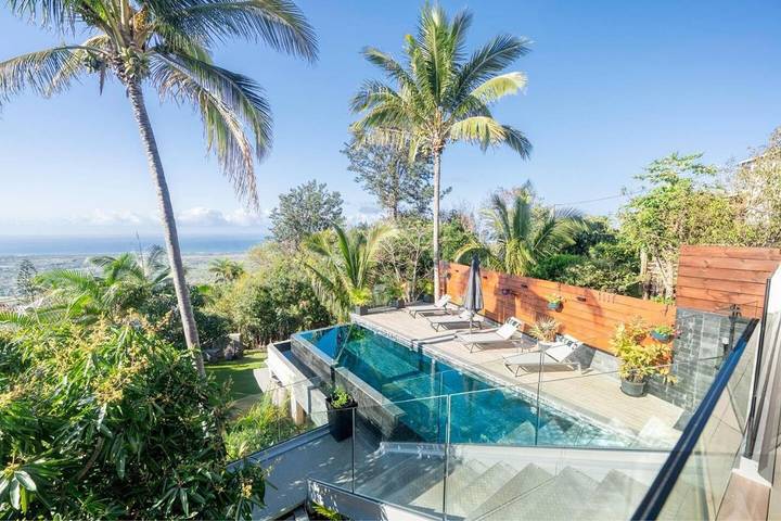 Appartement de vacances pour 4 personnes, avec piscine ainsi que jardin et terrasse