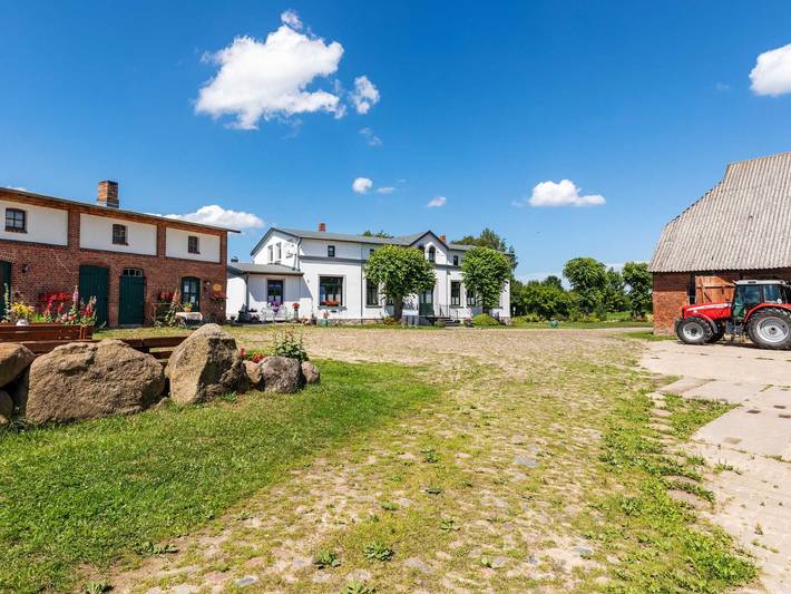 Ostsee Bauernhof Schwalbennest Ofc 15 - Nr.3 / 2 Zimmer Ferienwohnung im Bauernhaus mit Garten in Steffenshagen, Bad Doberan & Umland