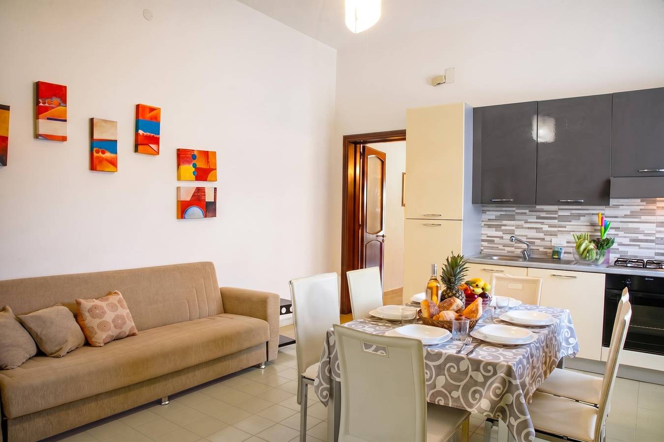 Apartamento entero, Sunny Sea-View Terrace in Torre dell’Orso in Torre Dell'orso, Melendugno