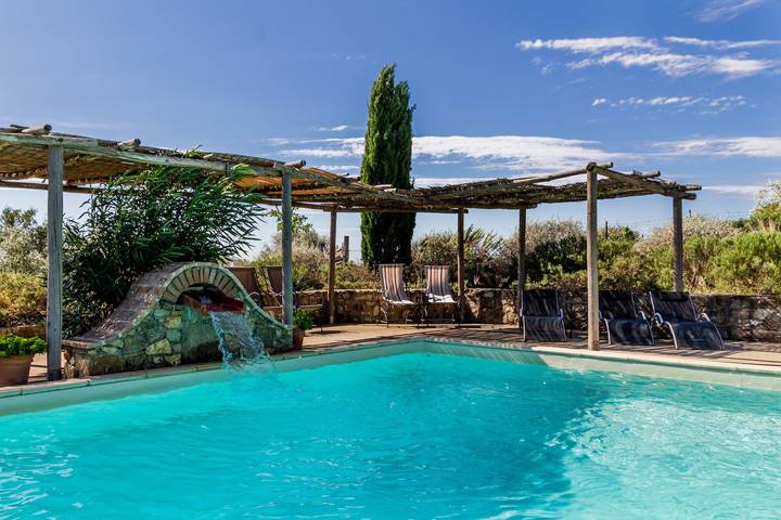 Agriturismo "Gli Archi" con piscina, Wi-Fi e giardino in Civitella Paganico, Provincia di Grosseto