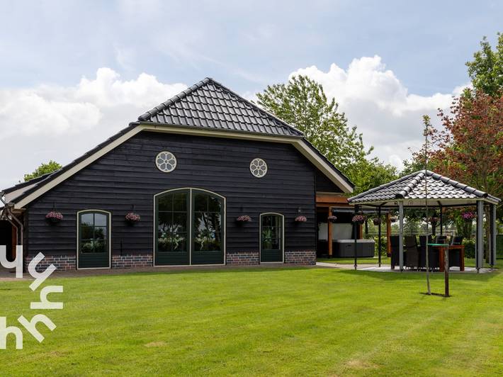 Boerderij voor 6 personen, with Whirlpool and Terras as well as Tuin in Twente