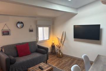 Appartement De Vacances pour 4 Personnes dans L'Isle-sur-la-Sorgue, Provence, Photo 2