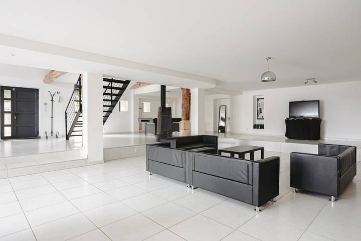 Gîte De L'audonnière: casa de vacaciones con piscina privada, terraza y Wi-Fi in Cabariot, Region de Rochefort