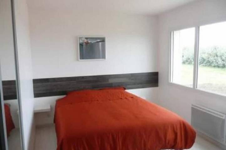 Location de vacances pour 6 personnes, avec terrasse et jardin dans Plage de Neiz Vran - 2