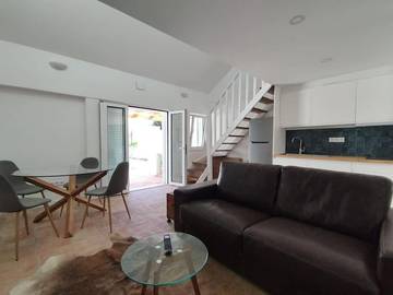 Location de vacances pour 4 personnes, avec jardin et terrasse dans Aldeia Do Meco