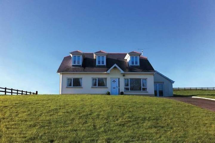 Holiday rental for 15 people, with garden and terrace, with pets in County Cavan