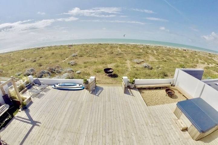 Ferienhaus für 10 Personen, mit Balkon und Whirlpool sowie Garten