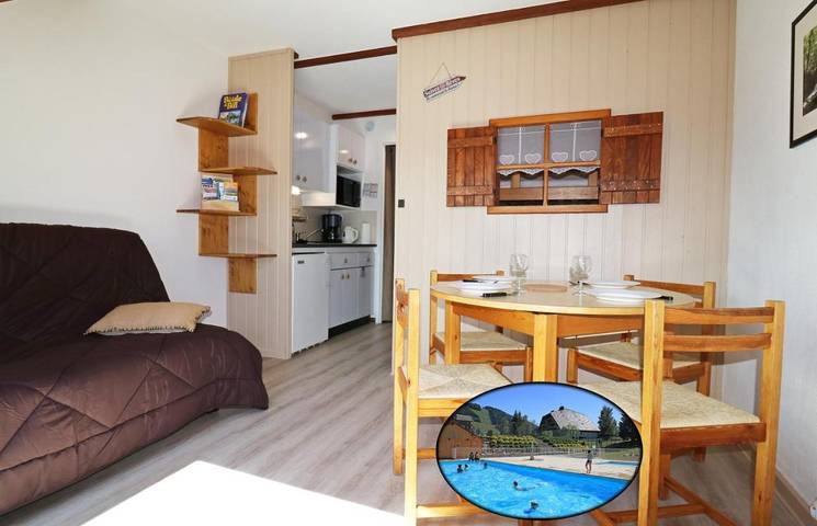 Gîte pour 4 personnes, avec vue et piscine dans Office De Tourisme Des Hopitaux Neufs - 2