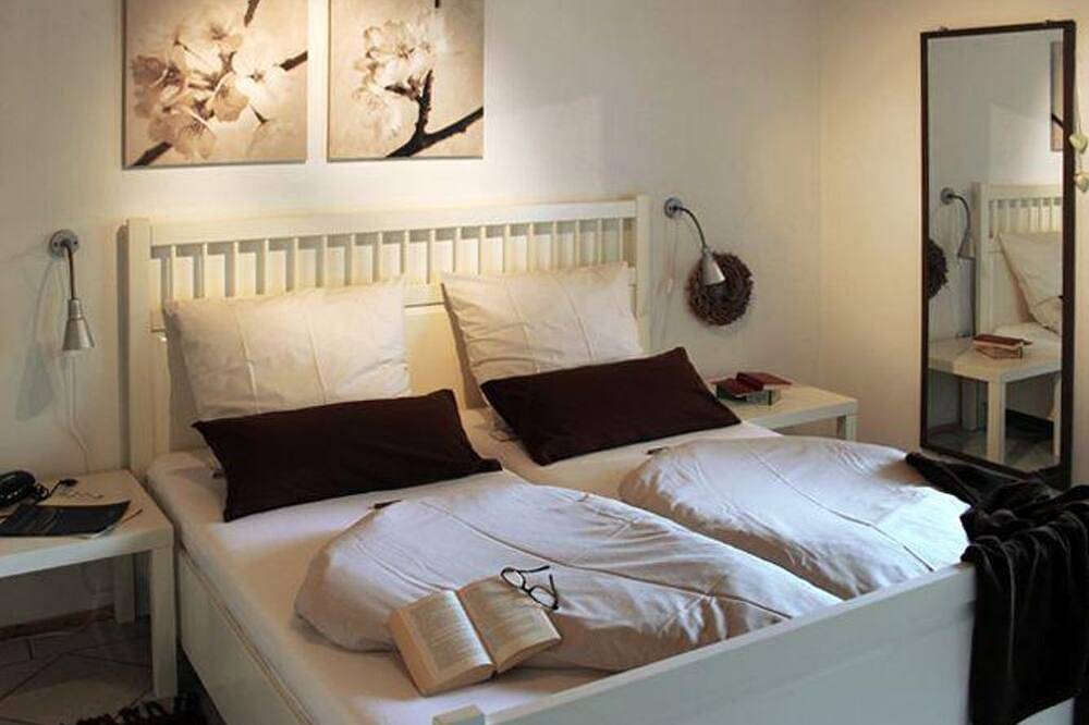 Ganze Wohnung, Ferienwohnung Haus Sonnenschein - Ferienwohnung in Wiltingen, Landkreis Trier-Saarburg