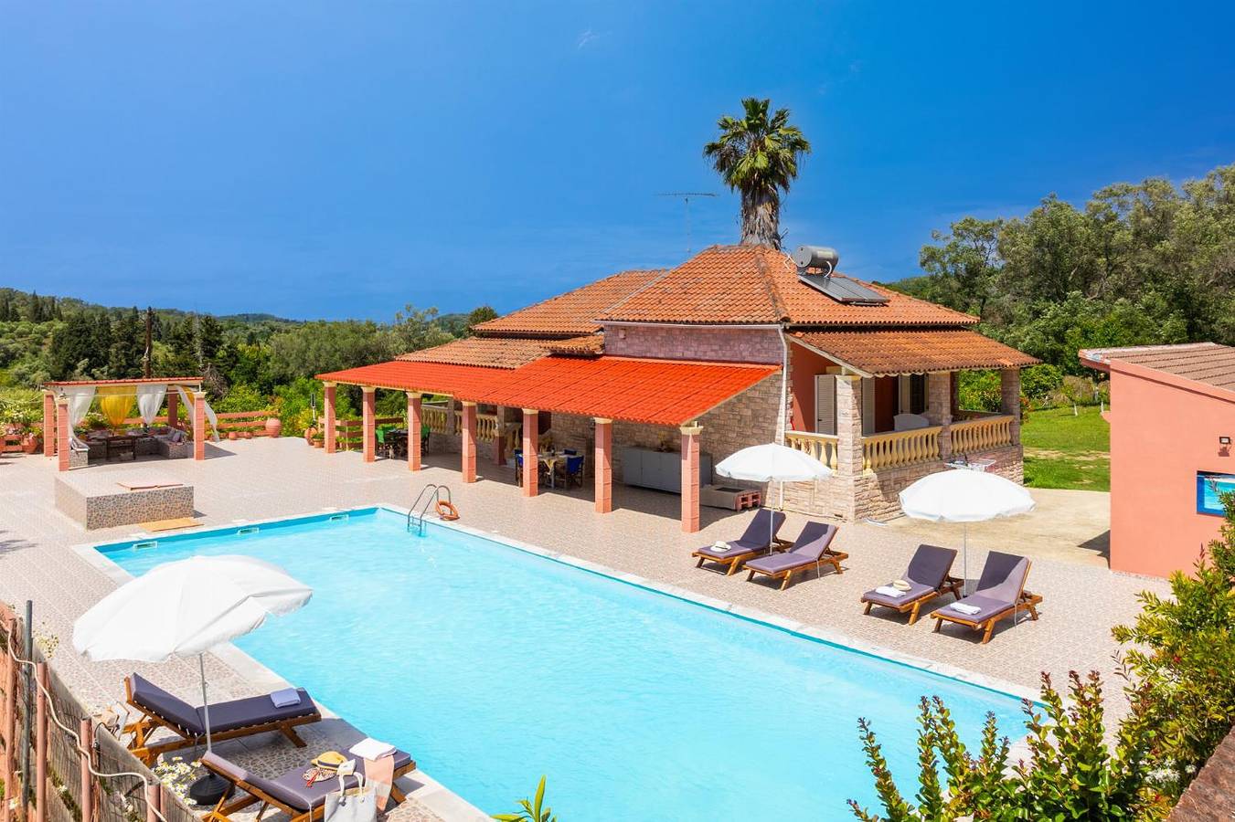 Casa vacanza a Corfù a partire da 208€ a notte