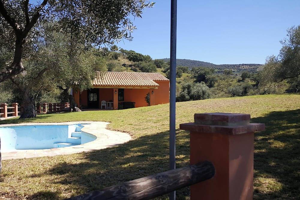Homerez - Villa in Puerto Serrano in Puerto Serrano, Cádiz Province