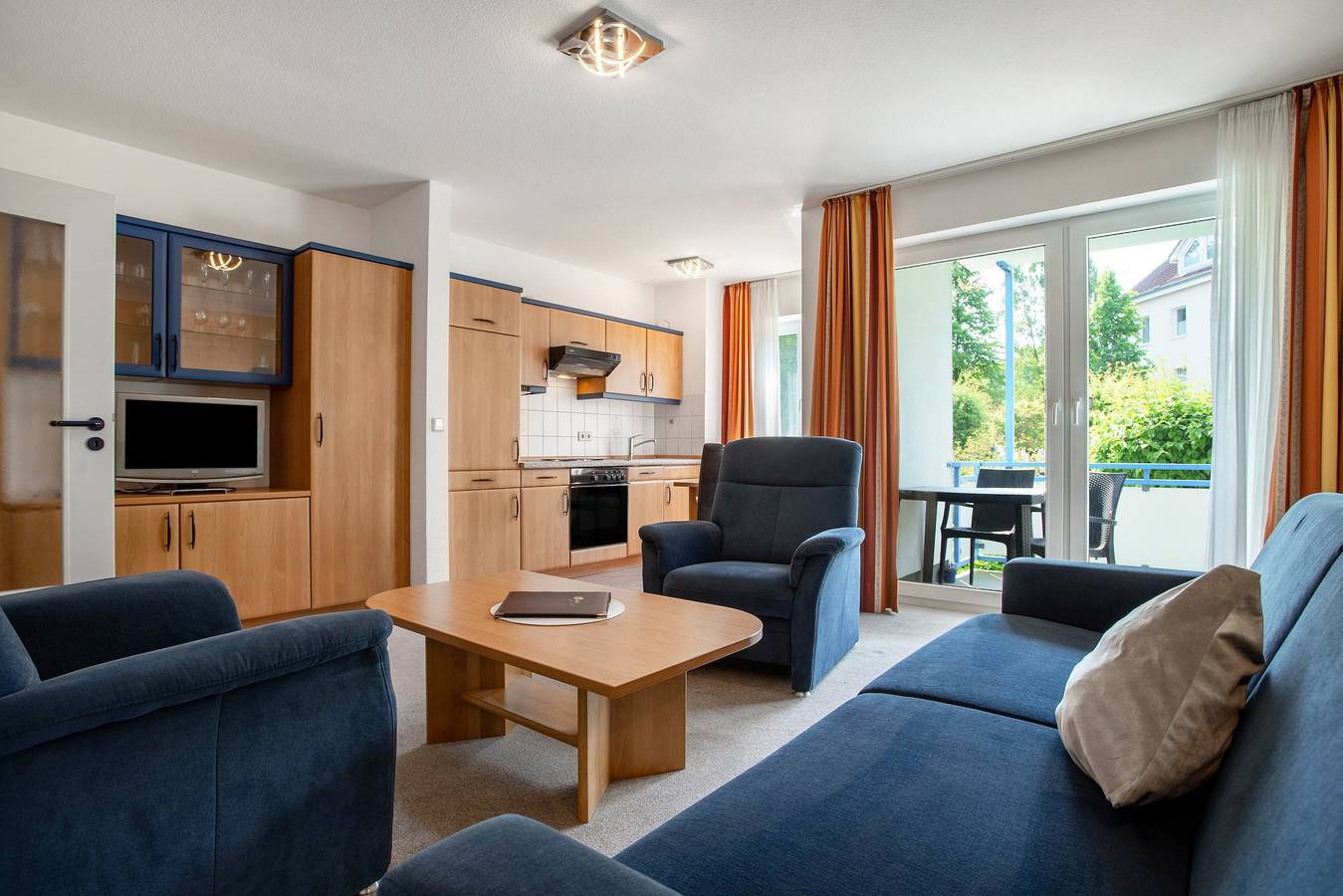 Cały apartament, Apartment 'Ringstr. 21, Eg Rechts We52' with Balcony and Wi-Fi in Ostseebad Binz, Binz