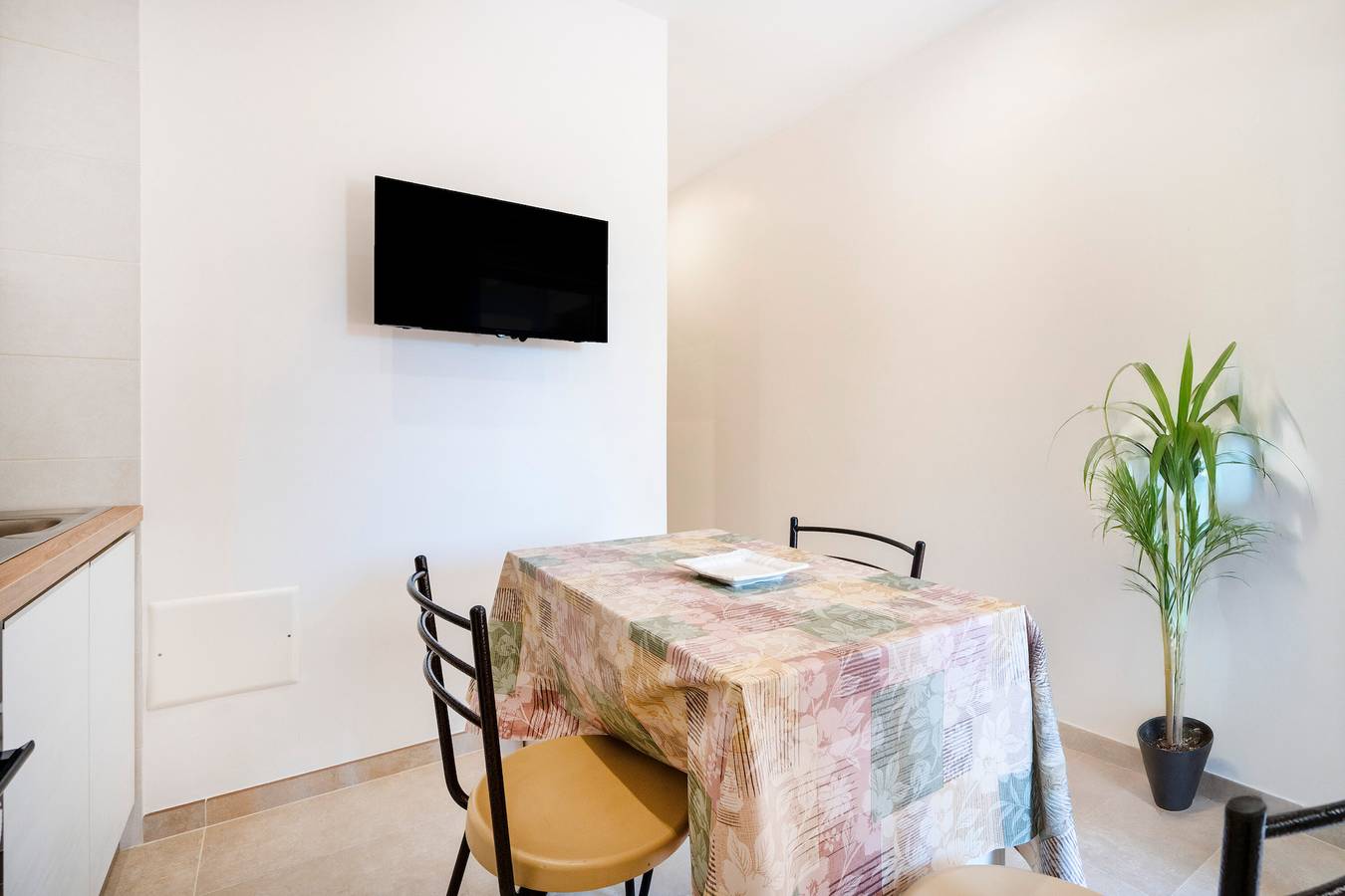 Apartamento inteiro, Apartamento 'L'Aia - 2' com Piscina Partilhada, Wi-Fi e Ar Condicionado in Sant'Antonio D'ascula, Monopoli