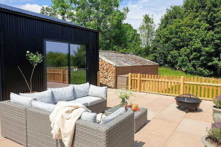 Gîte pour 4 personnes, avec terrasse et jardin - 1