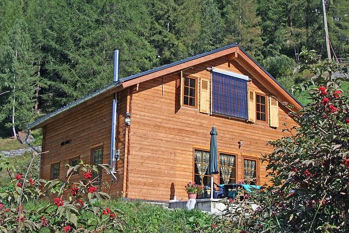 Ferienwohnung für 8 Personen, mit Terrasse und Garten sowie Sauna in Visperterminen